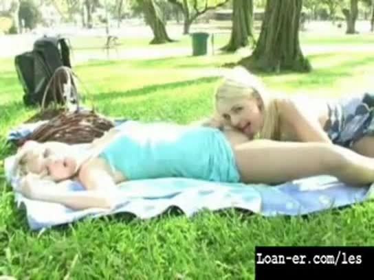 Hot blonde lesbians have sex in public park - www.lesbianvidsfree.ml